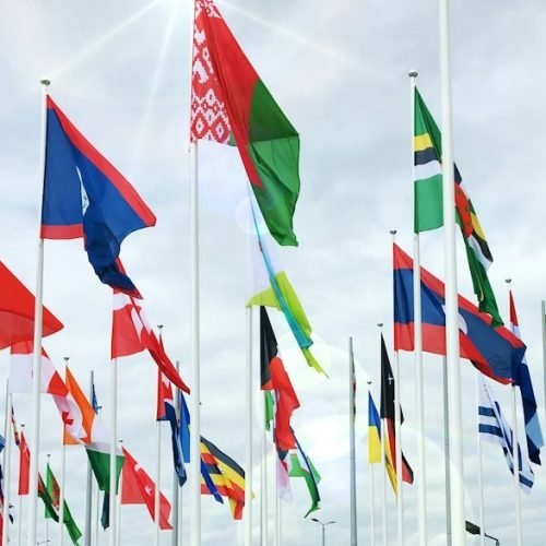 Negociações diplomáticas internacionais entre Estados Unidos e Irã
